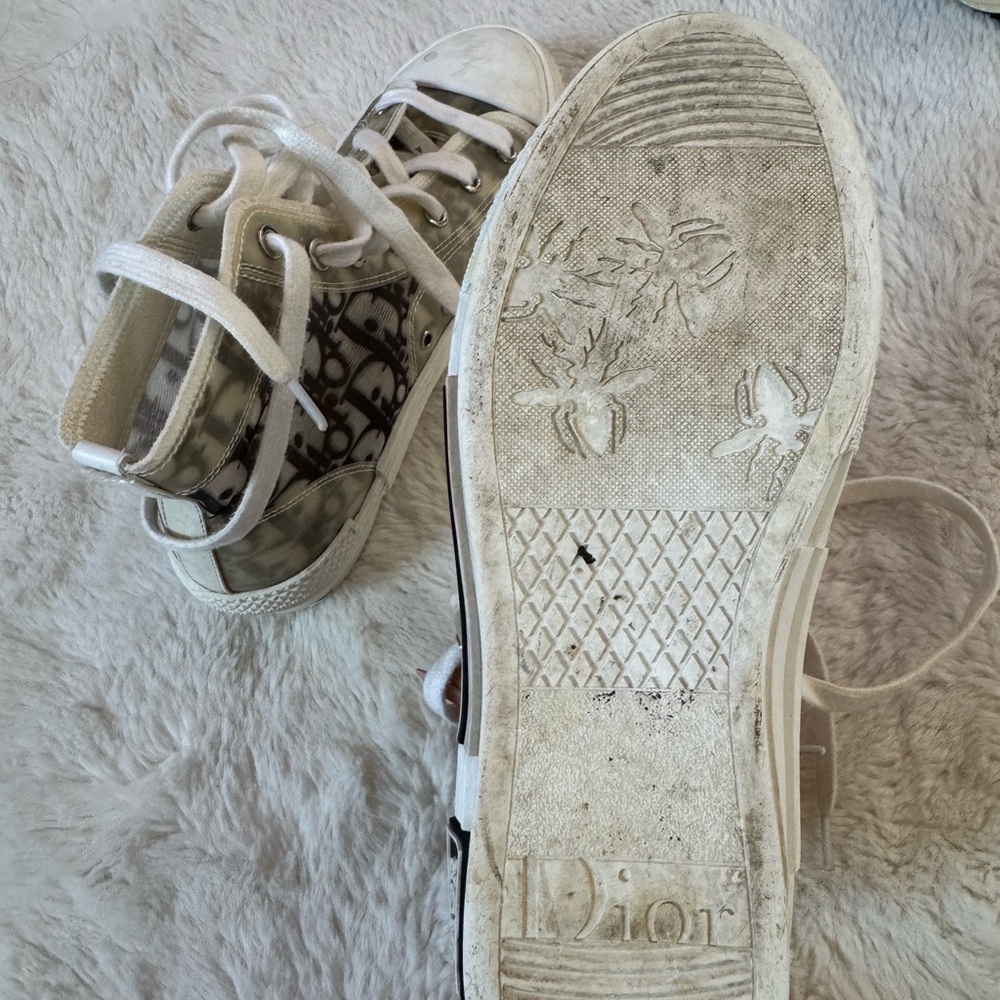 Dior B23 High-Top Sneakers in White and Black - Picture 11 of 12